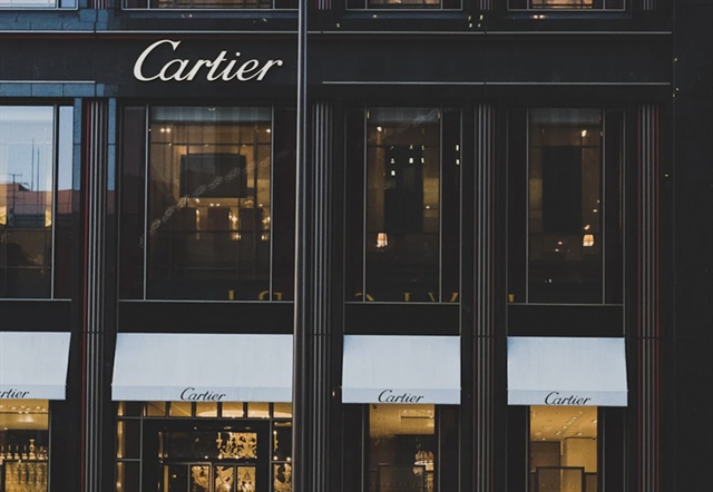 ViMoney: Các thương hiệu thời trang xa xỉ dứt áo rời Nga - Cartier