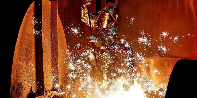 Mức thuế carbon đề xuất của EU nhận được phản ứng trái chiều từ ngành công nghiệp