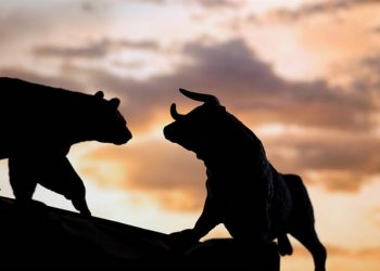 Thị trường ngày 31/8: Cổ phiếu ngân hàng tích cực, chỉ số NAV tăng nhẹ