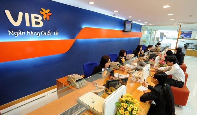 VIB: Bố của giám đốc ngân hàng bán lẻ không bán hết số cổ phiếu đã đăng ký