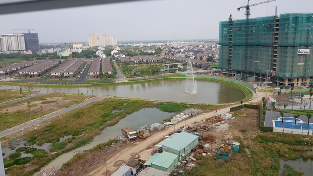 Các công ty bất động sản đang kiệt sức, háo hức được đồng hành khi nền kinh tế mở cửa trở lại - Ảnh 2. Các công ty bất động sản đang kiệt sức, háo hức được đồng hành khi nền kinh tế mở cửa trở lại - Ảnh 2.