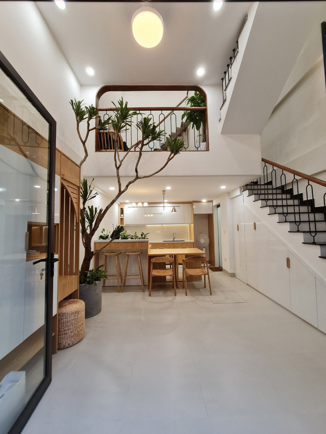 Đôi vợ chồng trẻ xây ngôi nhà nhỏ mà có võ chỉ rộng 30m2 mà như rộng tới 60m2 khiến ai cũng ngỡ ngàng - Ảnh 6. Đôi vợ chồng trẻ xây ngôi nhà nhỏ mà có võ chỉ rộng 30m2 mà như rộng tới 60m2 khiến ai cũng ngỡ ngàng - Ảnh 6.