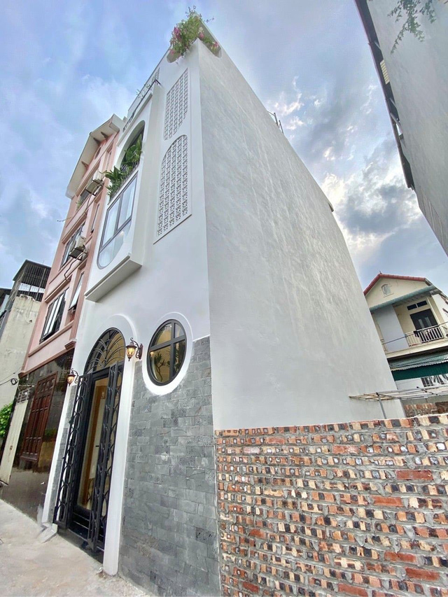 Đôi vợ chồng trẻ xây ngôi nhà nhỏ mà có võ chỉ rộng 30m2 mà rộng như 60m2 khiến ai cũng ngỡ ngàng - Ảnh 3. Đôi vợ chồng trẻ xây ngôi nhà nhỏ mà có võ chỉ rộng 30m2 mà rộng như 60m2 khiến ai cũng ngỡ ngàng - Ảnh 3.