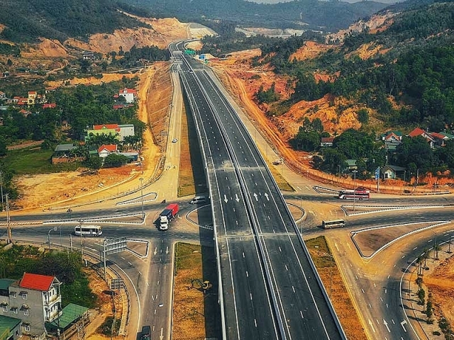 Nhìn vào kịch bản sốt đất của các thành phố trước đây, bất động sản tại đây nhiều khả năng sẽ tăng giá mạnh - Ảnh 3. Nhìn vào kịch bản sốt đất của các thành phố trước đây, bất động sản tại đây nhiều khả năng sẽ tăng giá mạnh - Ảnh 3.