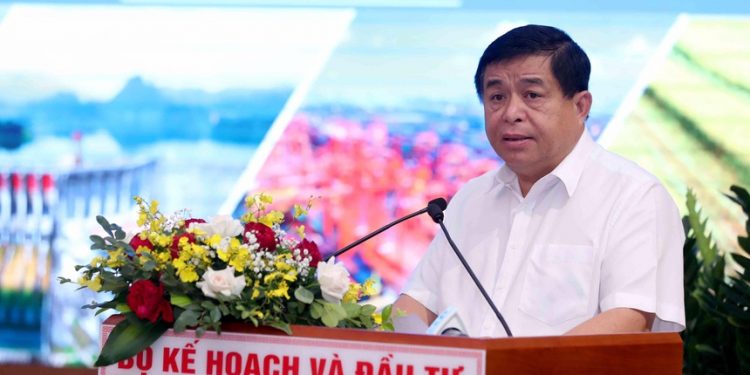 Dự báo tăng trưởng GDP năm 2021 từ 3,5-4%