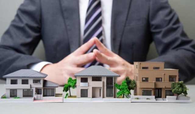 Có nên đầu tư vào bất động sản “ngộp”, đợi hết dịch rồi mới bán?