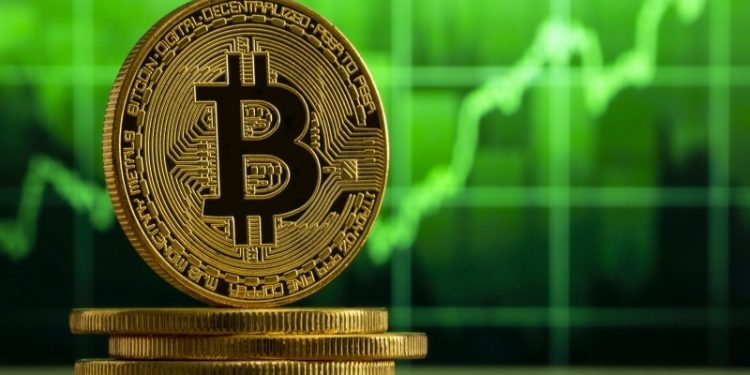 Giá Bitcoin trên đà tăng tới $45,000 sau khi Twitter ra mắt dịch vụ tip bằng tiền điện tử