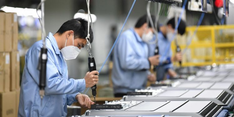 Dấu hiệu tích cực từ thị trường bất động sản công nghiệp Việt Nam 2021