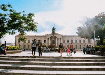 25% người dân Salvador đã tải xuống ví Bitcoin làm tan biến nỗi sợ hãi về một cuộc nổi dậy