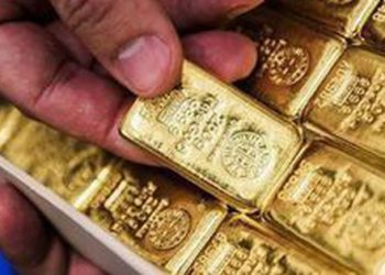 Giá vàng chạm mức cao nhất trong gần 3 tháng