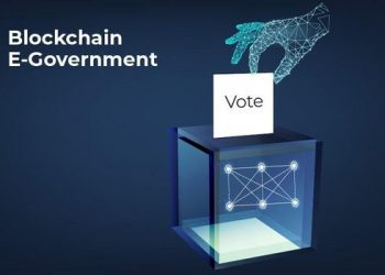 máy bỏ phiếu điện tử ghi nhận trực tiếp (DRE