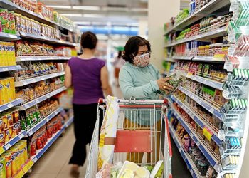 GDP quý III giảm sâu đến 6,17%
