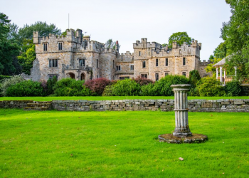 Lâu đài 1.000 năm tuổi ở Vương quốc Anh trị giá 3 triệu bảng Anh