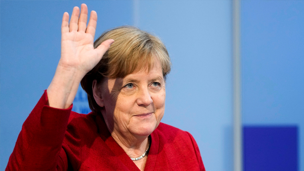 Lương hưu của cựu thủ tướng Đức Angela Merkel