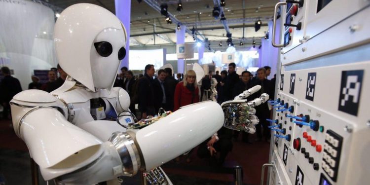 Khoảng 800 triệu việc làm sẽ vào tay robot