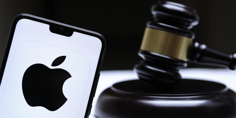 Chủ sở hữu XRP nộp đơn kiện Apple vì ứng dụng lừa đảo Toast Plus