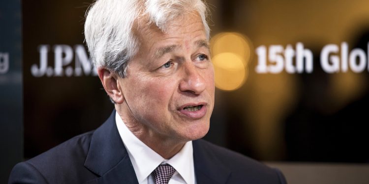 “Bitcoin không có giá trị” nhưng “Khách hàng không đồng tình với ý kiến đó” – Theo CEO của JP Morgan, ông Jamie Dimon