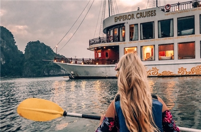 Du lịch Quảng Ninh nỗ lực vượt qua khủng hoảng Du lịch Quảng Ninh nỗ lực vượt qua khủng hoảng