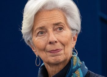 Chủ tịch ECB Christine Lagarde gọi tiền điện tử là tài sản "đáng ngờ và đầu cơ", không phải tiền tệ