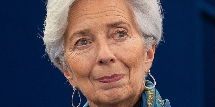 Chủ tịch ECB Christine Lagarde gọi tiền điện tử là tài sản "đáng ngờ và đầu cơ", không phải tiền tệ