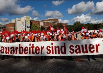 Công nhân Đức đang ở vị thế mạnh nhất trong 30 năm