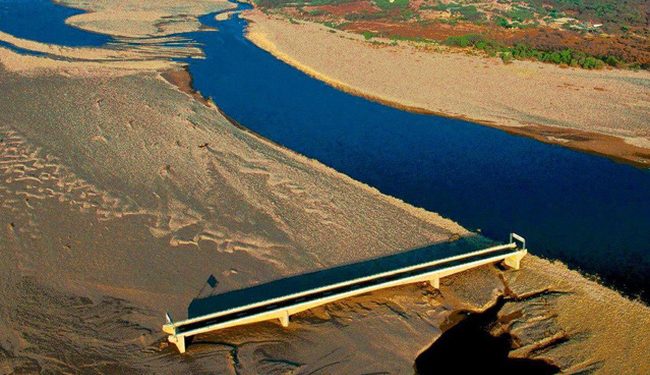 Cây cầu hoàn hảo nhưng vô dụng nhất thế giới - ViMoney