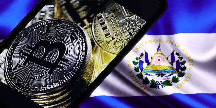 Liệu người dân El Salvador có chấp thuận Bitcoin bằng hành động?