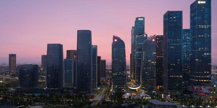 Evergrande “dở dang”, Trung Quốc có thêm Fantasia “nặng nợ”