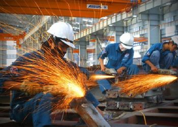 Ngành thép 1 trong top 7 ngành đang 'hốt bạc' bất chấp đại dịch