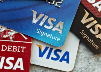 Thẻ Visa là gì? Những tiện ích của thẻ Visa bạn nên biết.