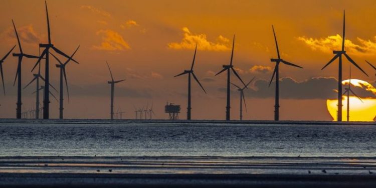 Vì sao giá điện ở châu Âu tăng cao kể từ đầu tháng 9?