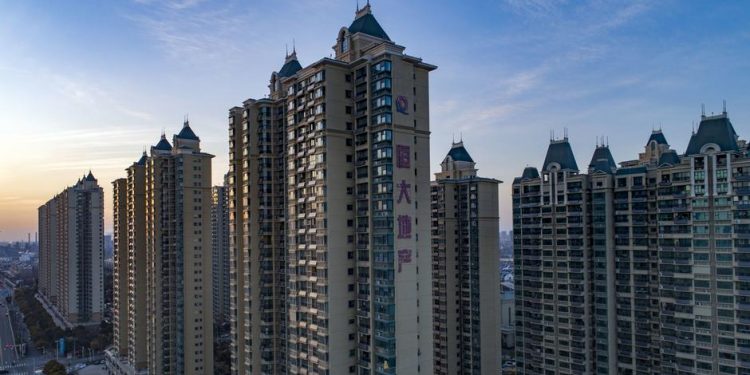 Nhu cầu giao dịch BĐS ở Trung Quốc sụt giảm mạnh sau "cú sốc" Evergrande