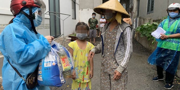 Ban hành quy định mới về cá nhân làm từ thiện