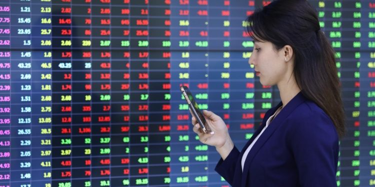 5 điều bạn nhất định phải biết trước khi đầu tư chứng khoán