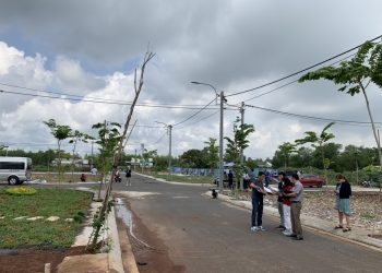Chịu cảnh "ngăn sông cách chợ", nhu cầu mua đất nền tại nhiều tỉnh phía Nam vẫn hồi phục nhanh
