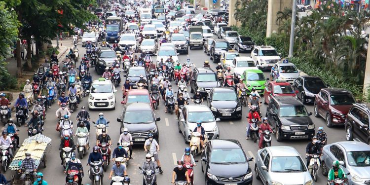 Hà Nội dự kiến thu phí xe vào nội đô từ năm 2025