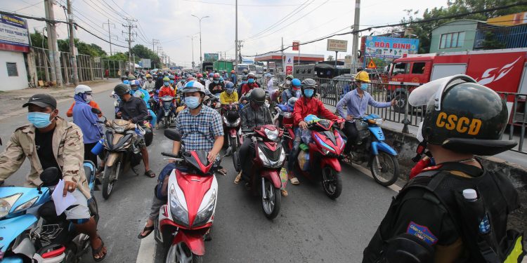 TPHCM đón hơn 134.000 lao động trở lại làm việc