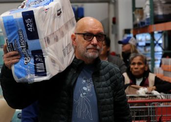 Tình trạng thiếu lương thực đang quét qua nước Mỹ! Thực phẩm, sữa và giấy vệ sinh đều thiếu, điều gì đang xảy ra?