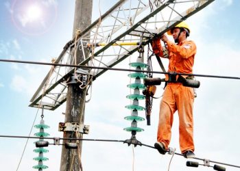 EVN truy trách nhiệm các cá nhân, tập thể để thiếu điện