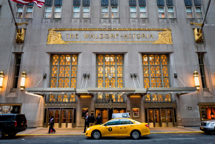 Khách sạn Waldorf Astoria dần lột xác sau màn cải tạo 1 tỷ USD