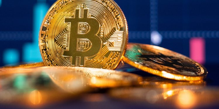 Mất mốc 40.000 USD, giá Bitcoin tiếp tục xuyên thủng đáy
