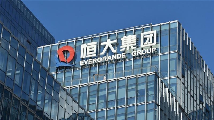 Giá cổ phiếu Evergrande “trượt dài” sau phi vụ bán cổ phần 2,6 tỷ USD thất bại