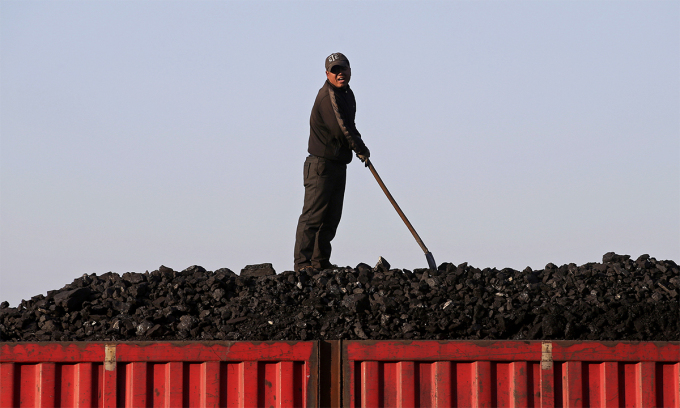 Trung Quốc: Kỷ lục mới về giá than liên tục bị xô đổ