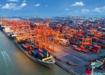 Kim ngạch xuất nhập khẩu cả năm dự báo vượt 600 tỷ USD