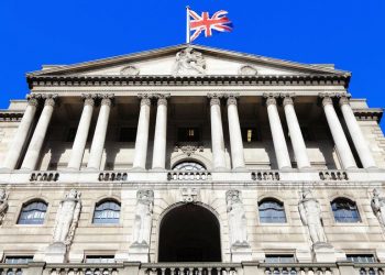 Ngân hàng Trung ương Anh dấy lên những lo ngại về việc El Salvador chấp nhận Bitcoin