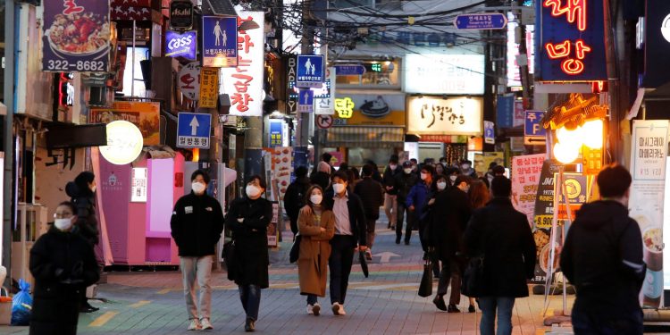 PPI tăng vọt, Hàn Quốc tăng lãi suất lần 2 vào tháng 11?