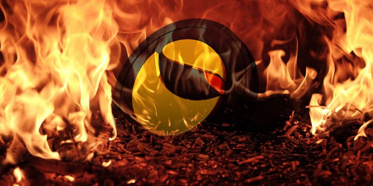 Giá của Luna dao động sau khi Terra quyết định bỏ phiếu để tiêu hủy 4.5 tỷ đô la giá trị Token