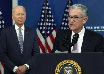 Phố Wall thở phào trước quyết định lịch sử của Tổng thống Joe Biden