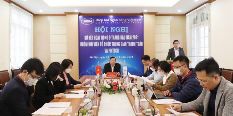 Cho vay ngang hàng - Kiến nghị cần sớm có hành lang pháp lý