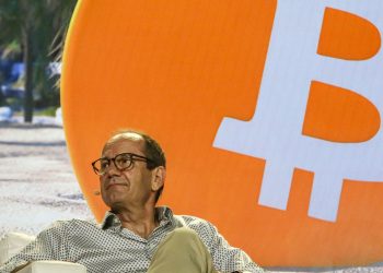 ViMoney - Marathon sẽ phát hành 500 triệu USD trái phiếu để mua thiết bị khai thác Bitcoin - CEO Fred Thiel